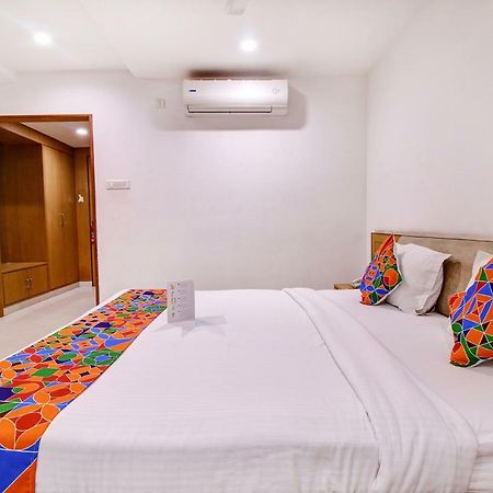 Fabhotel Syberitic Suites Gachibowli - Fully Vaccinated Staff Kondapur  Luaran gambar