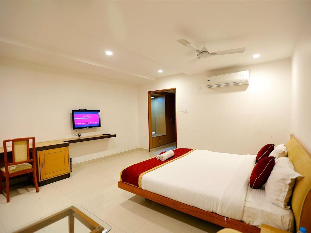 Fabhotel Syberitic Suites Gachibowli - Fully Vaccinated Staff Kondapur  Luaran gambar