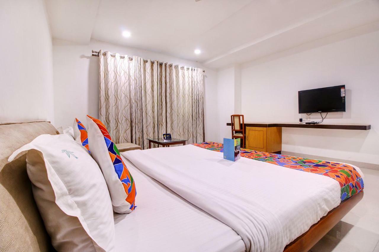 Fabhotel Syberitic Suites Gachibowli - Fully Vaccinated Staff Kondapur  Luaran gambar